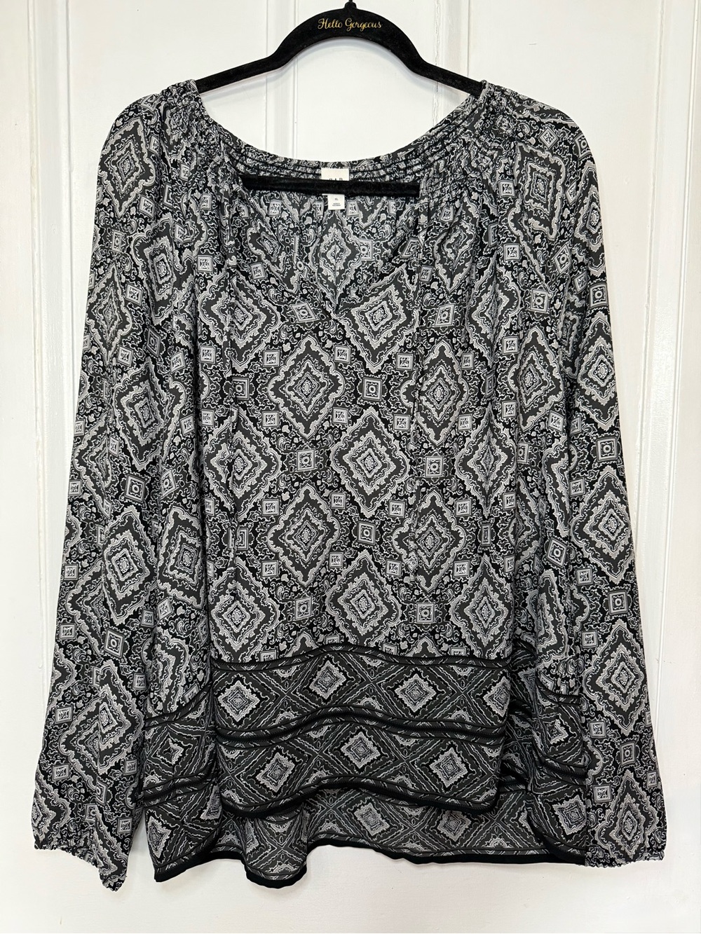 GAP Black & Gray Geometric Long Sleeve Blouse - XL